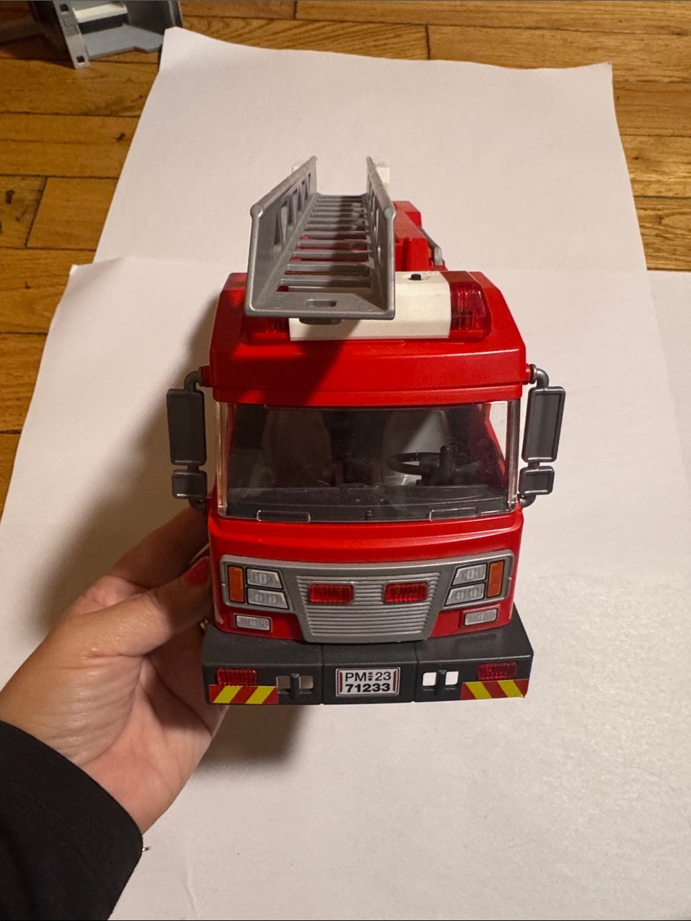 Playmobil Ladder Fire Truck - Picture 9 of 12
